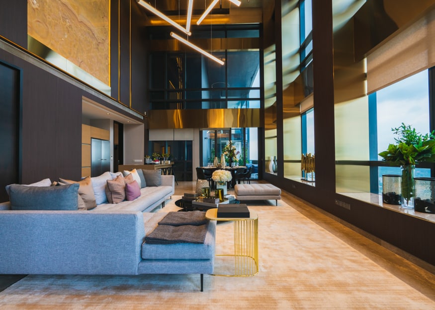 Nouvel 18 Sky Suite living room