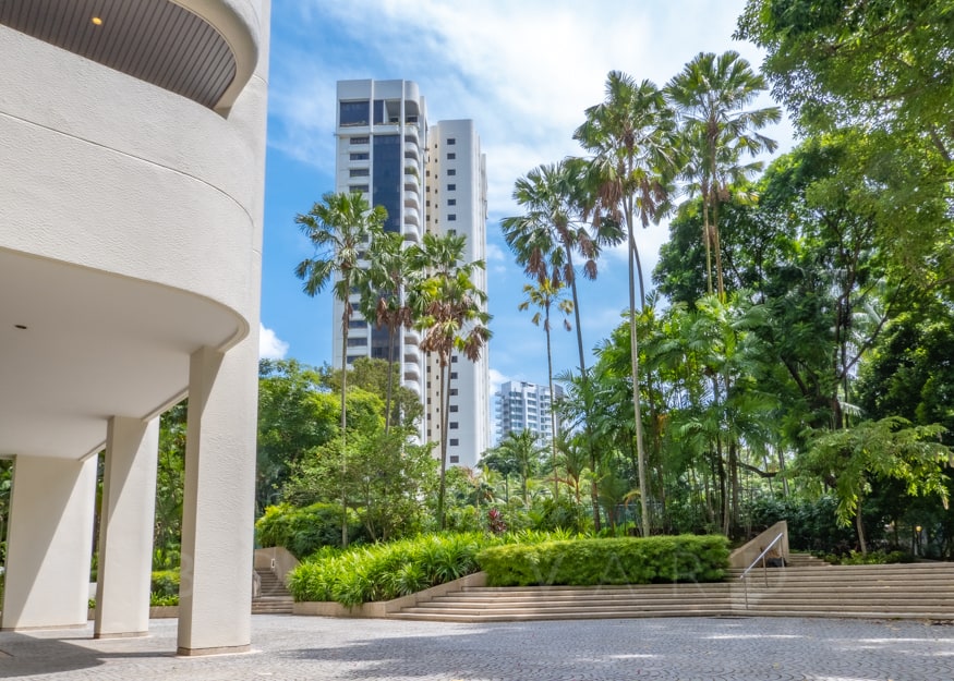 The Claymore condo landscaping