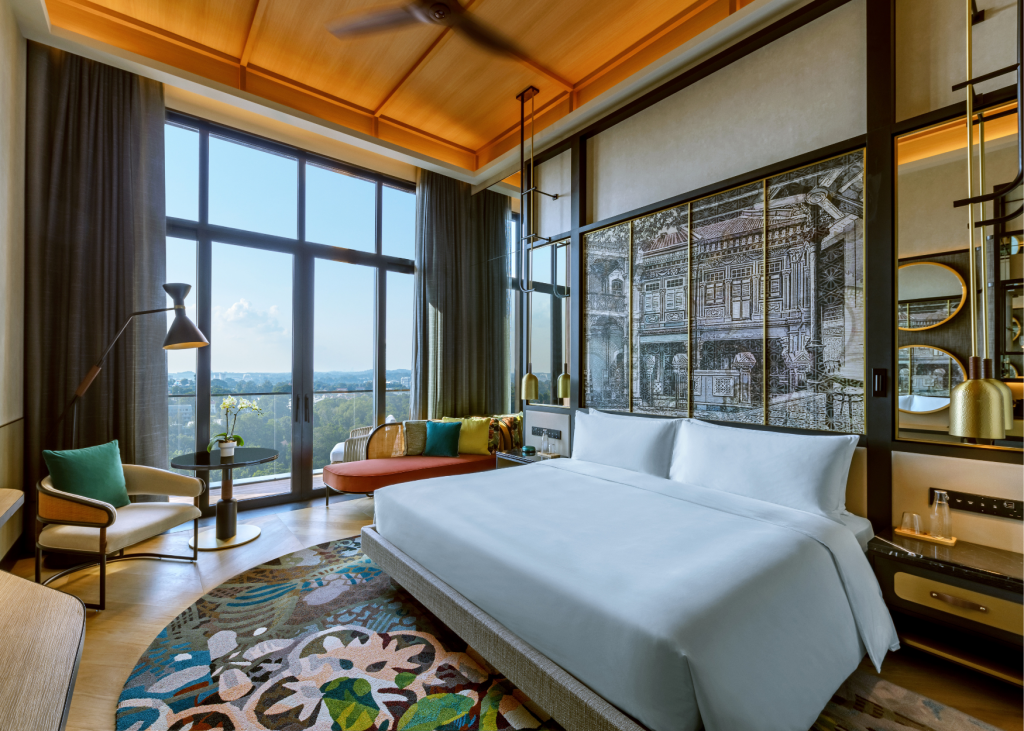 Artyzen-Singapore-Deluxe-Balcony-King-Bedroom