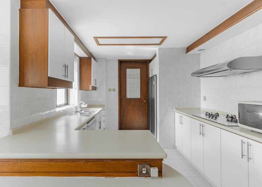 The Claymore penthouse kitchen