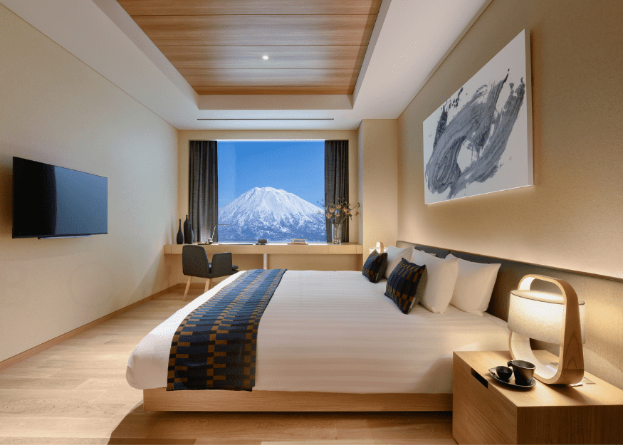 Setsu Niseko condo 4br master bedroom