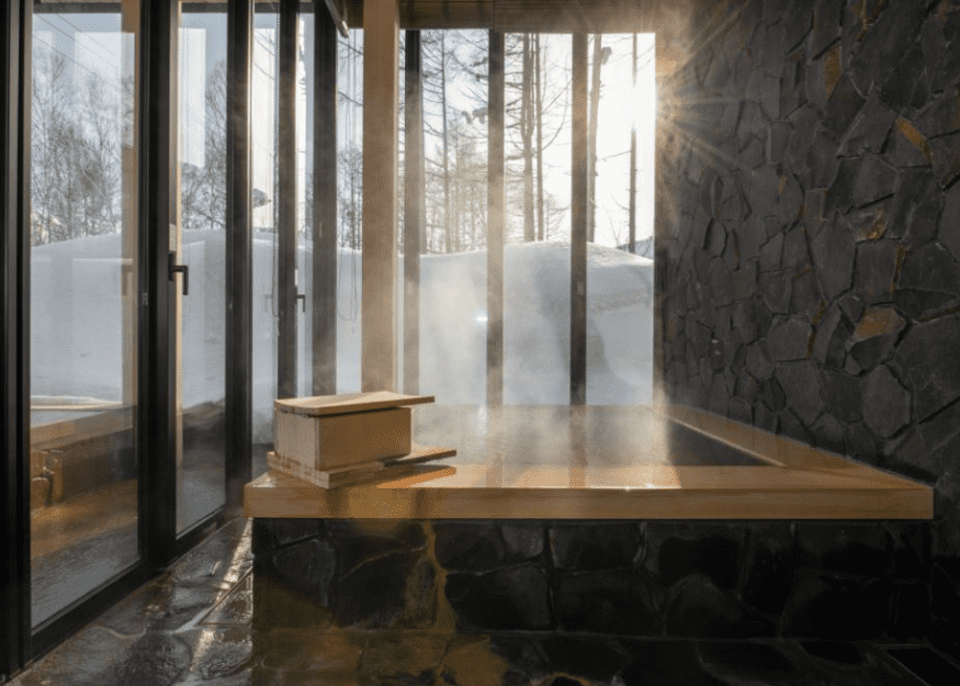 Hanaridge villa Niseko onsen bath