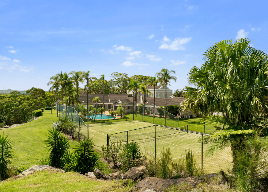 Gilwinga Drive, Bayview tennis court