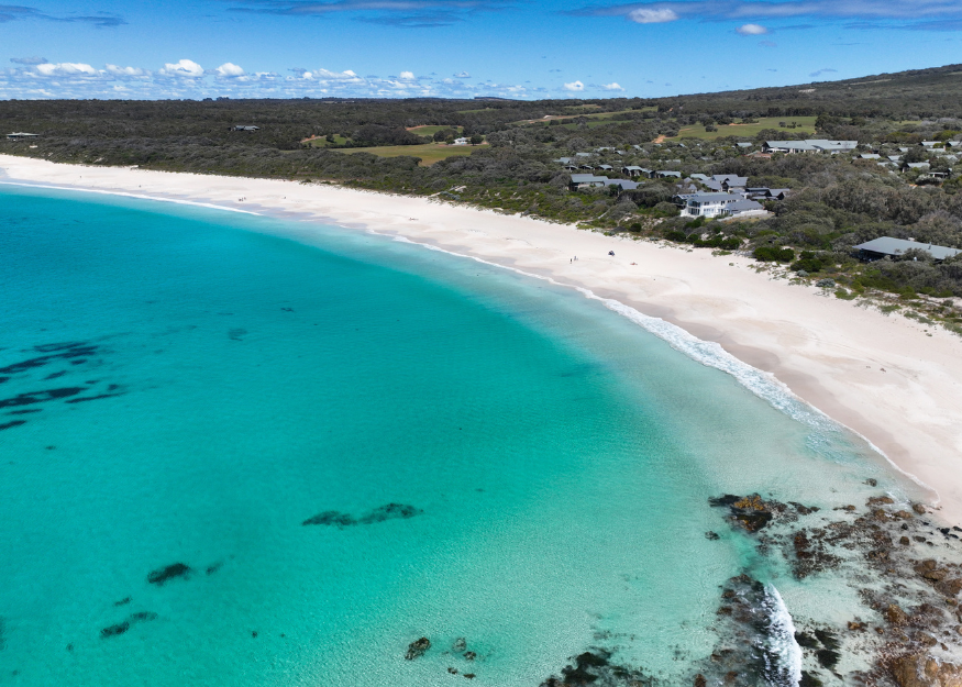 Bunker Bay shore