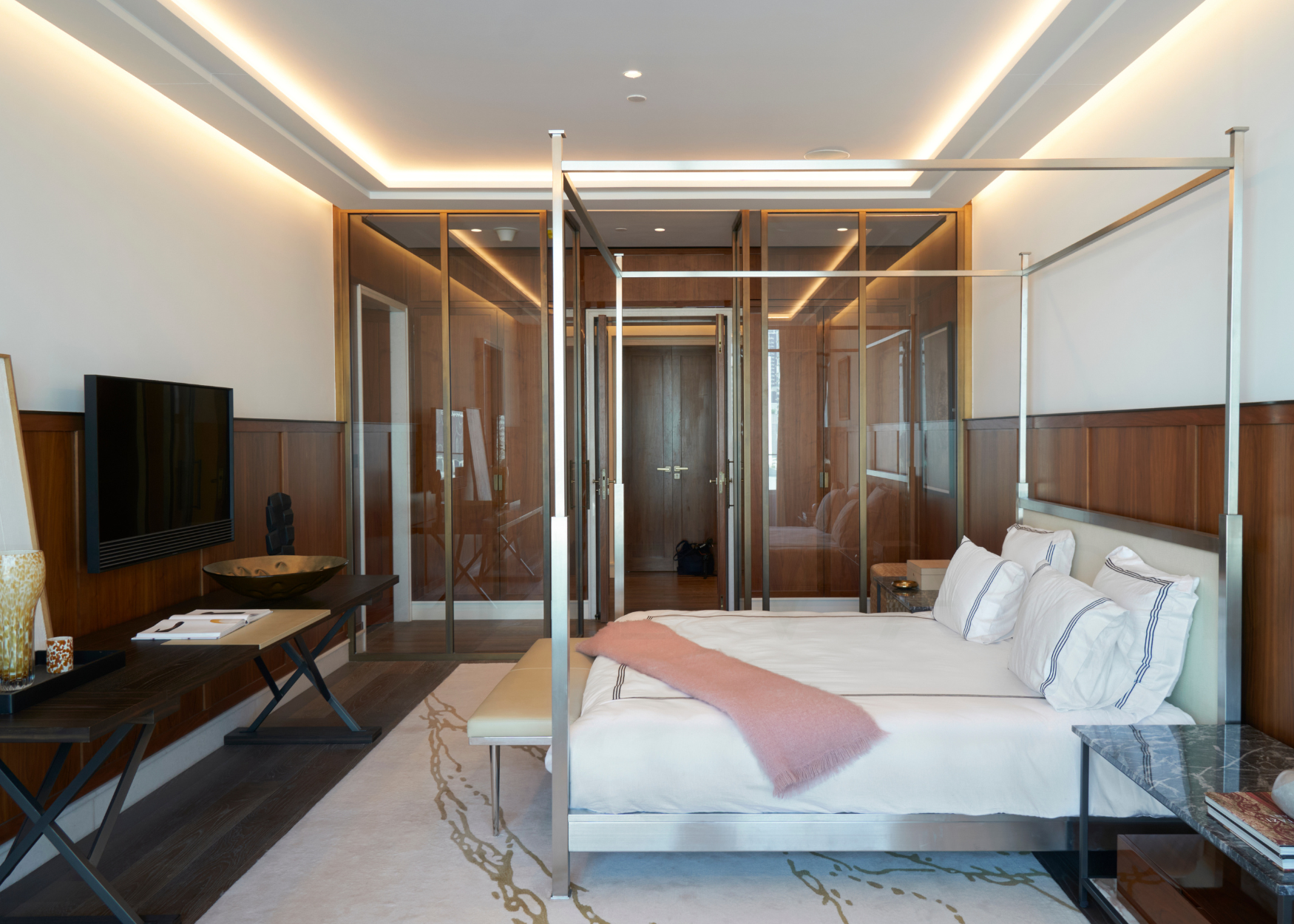 The Residences, Dorchester Collection, Dubai bedroom