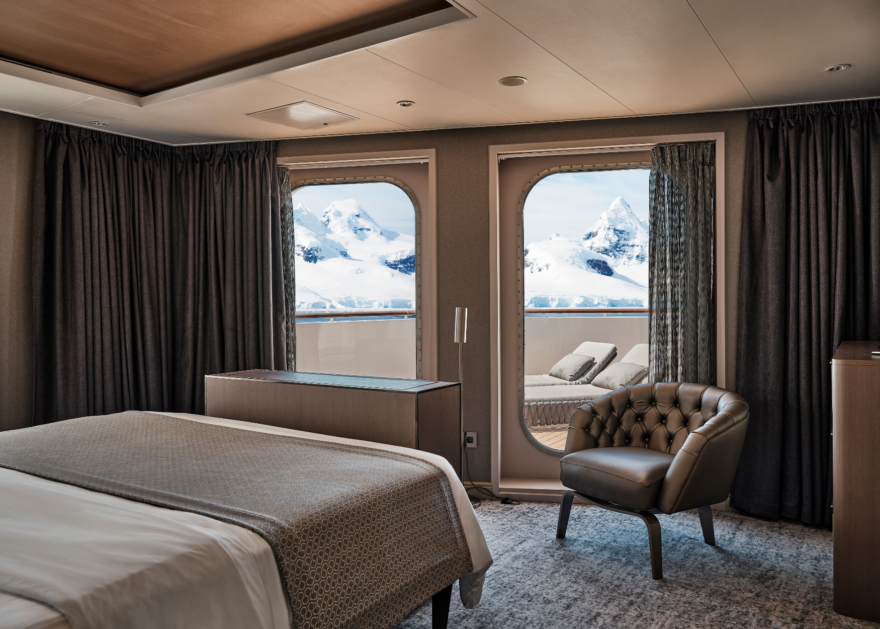 Silversea Endeavour grand suite