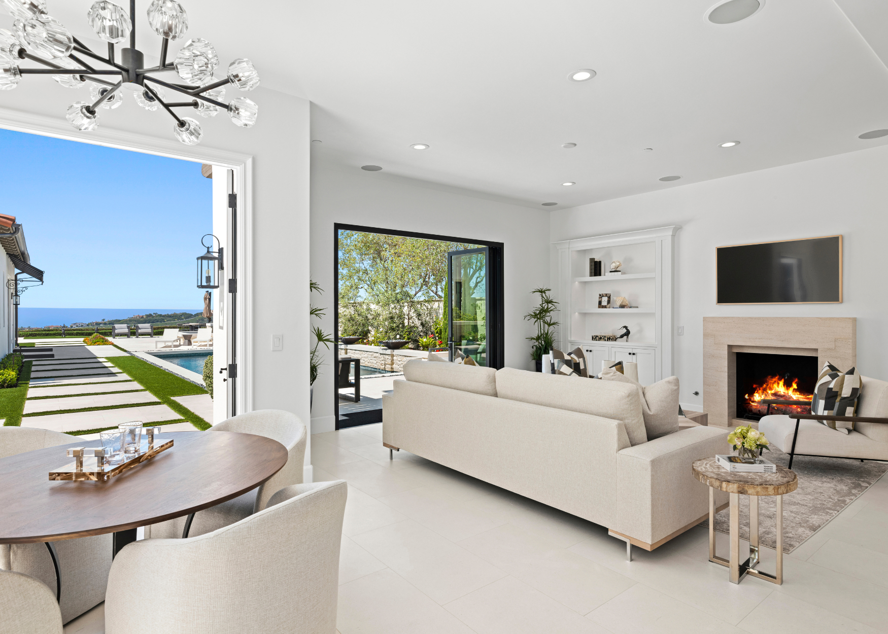 Coral Cay kitchen living