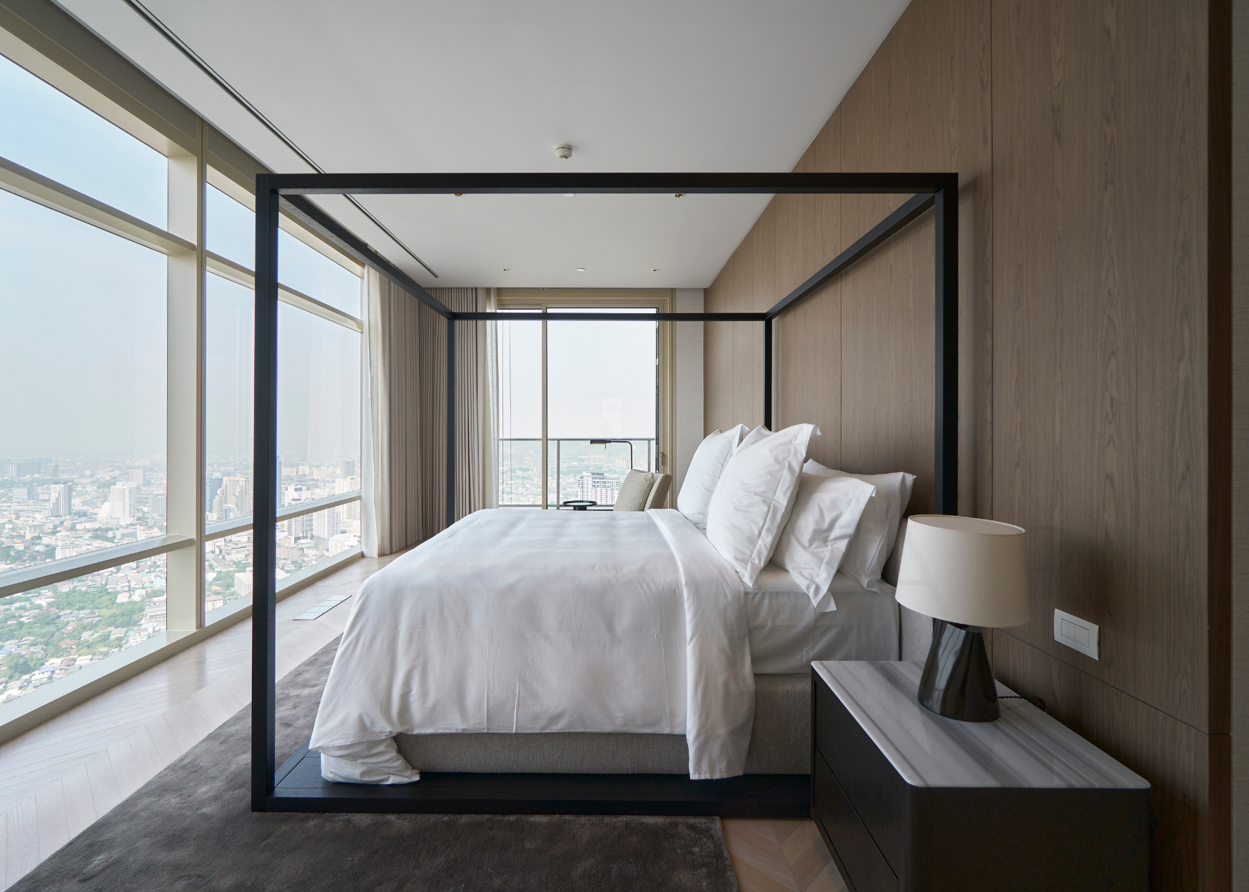 Four Seasons Private Residences Bangkok bedroom