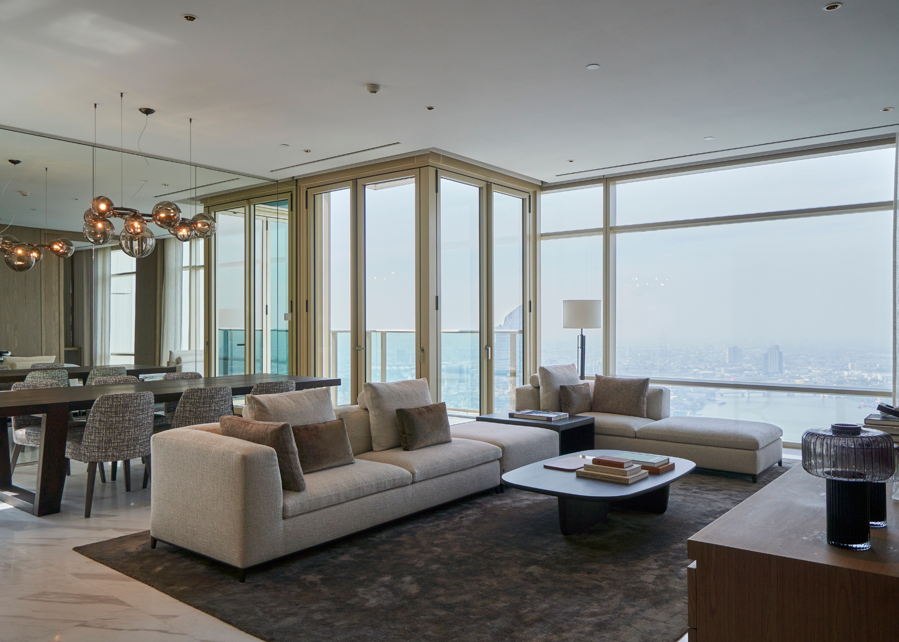 Four Seasons Private Residences Bangkok living