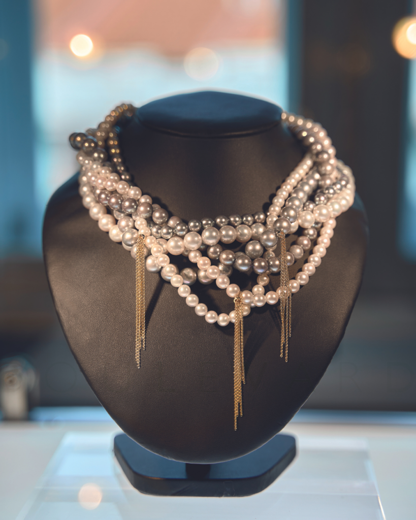Phillips Asia pearl necklace