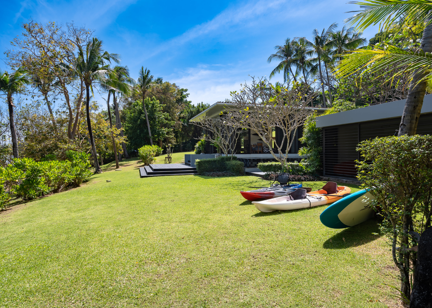 Yamu One Phuket front yard