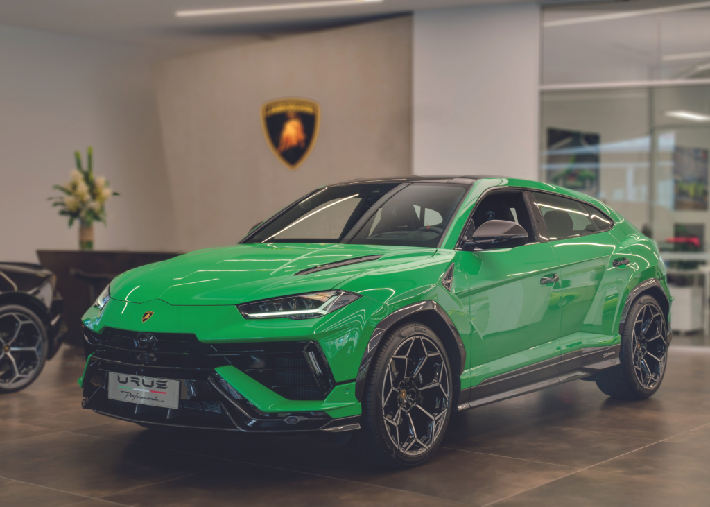 Review: The Lamborghini Urus Performante | Boulevard luxury