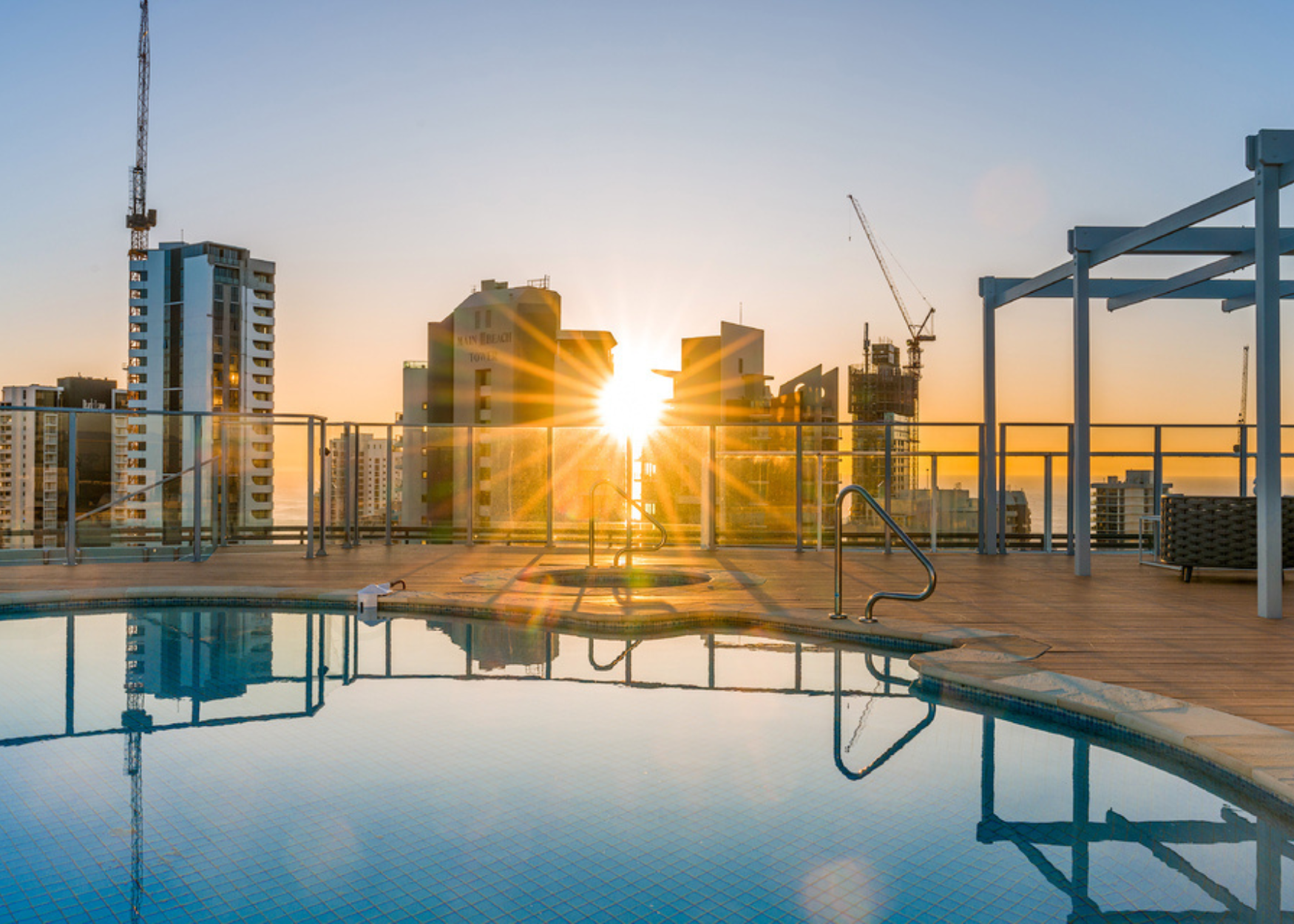 Malibu Penthouse 553 Tedder Avenue pool