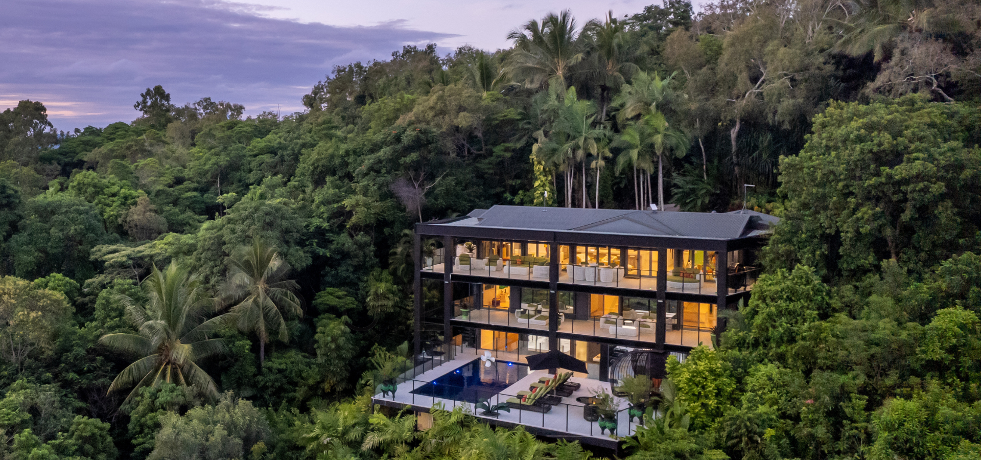 The Glasshouse, Port Douglas D1A