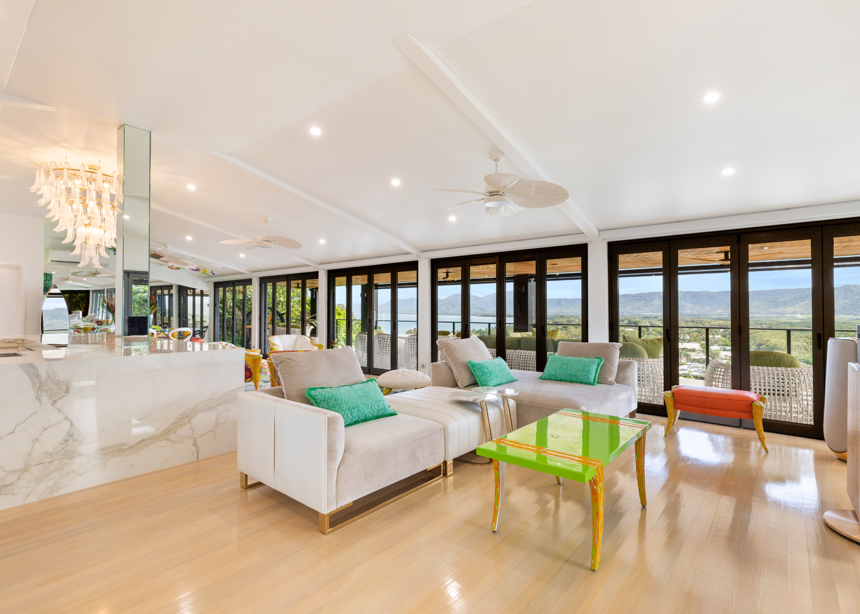 The Glasshouse, Port Douglas living