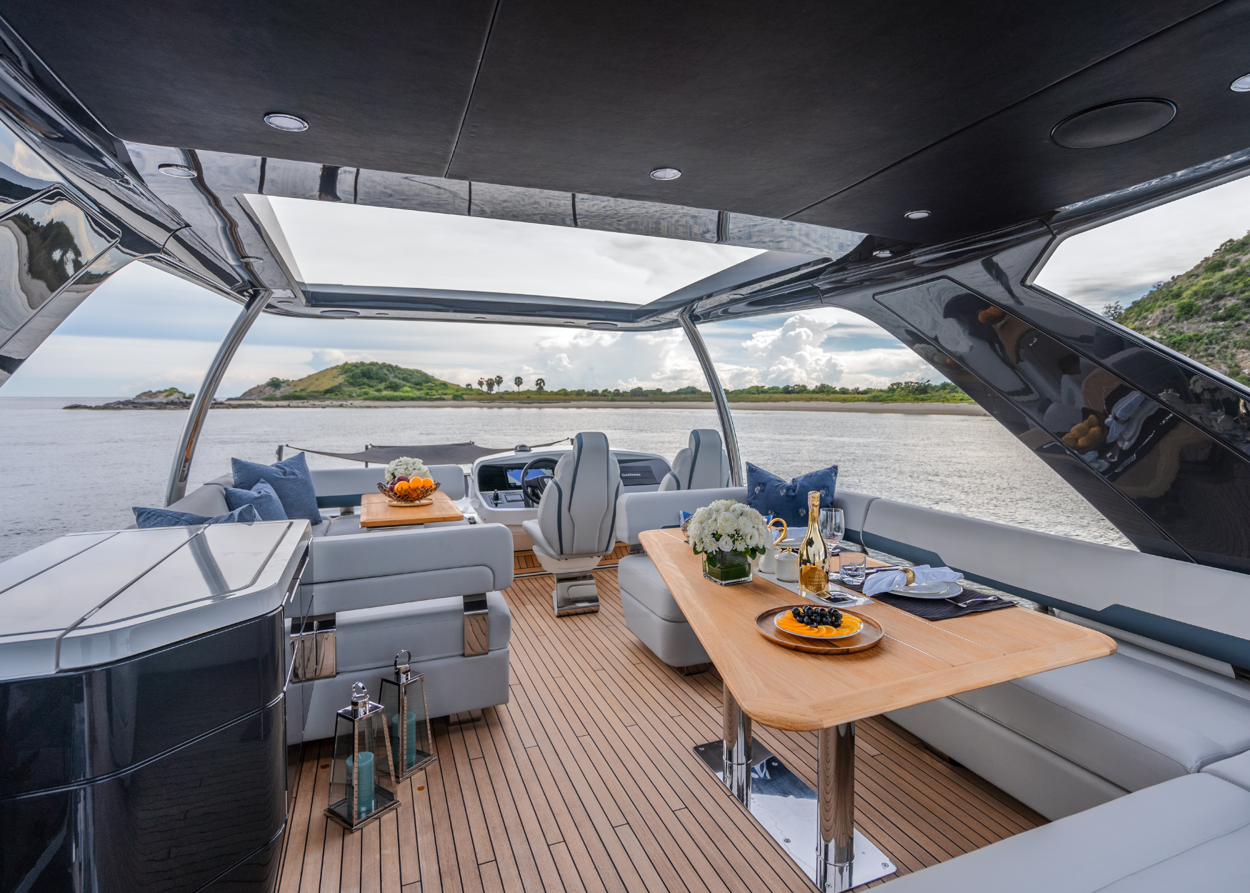 Fairline Squadron 68