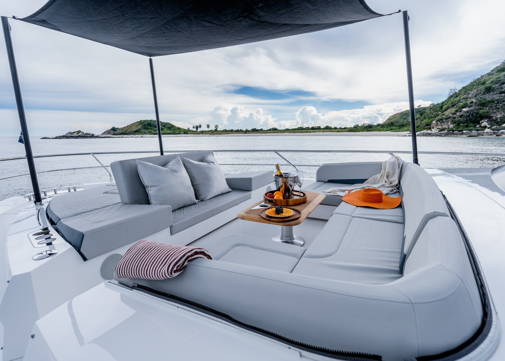 Fairline Squadron 68