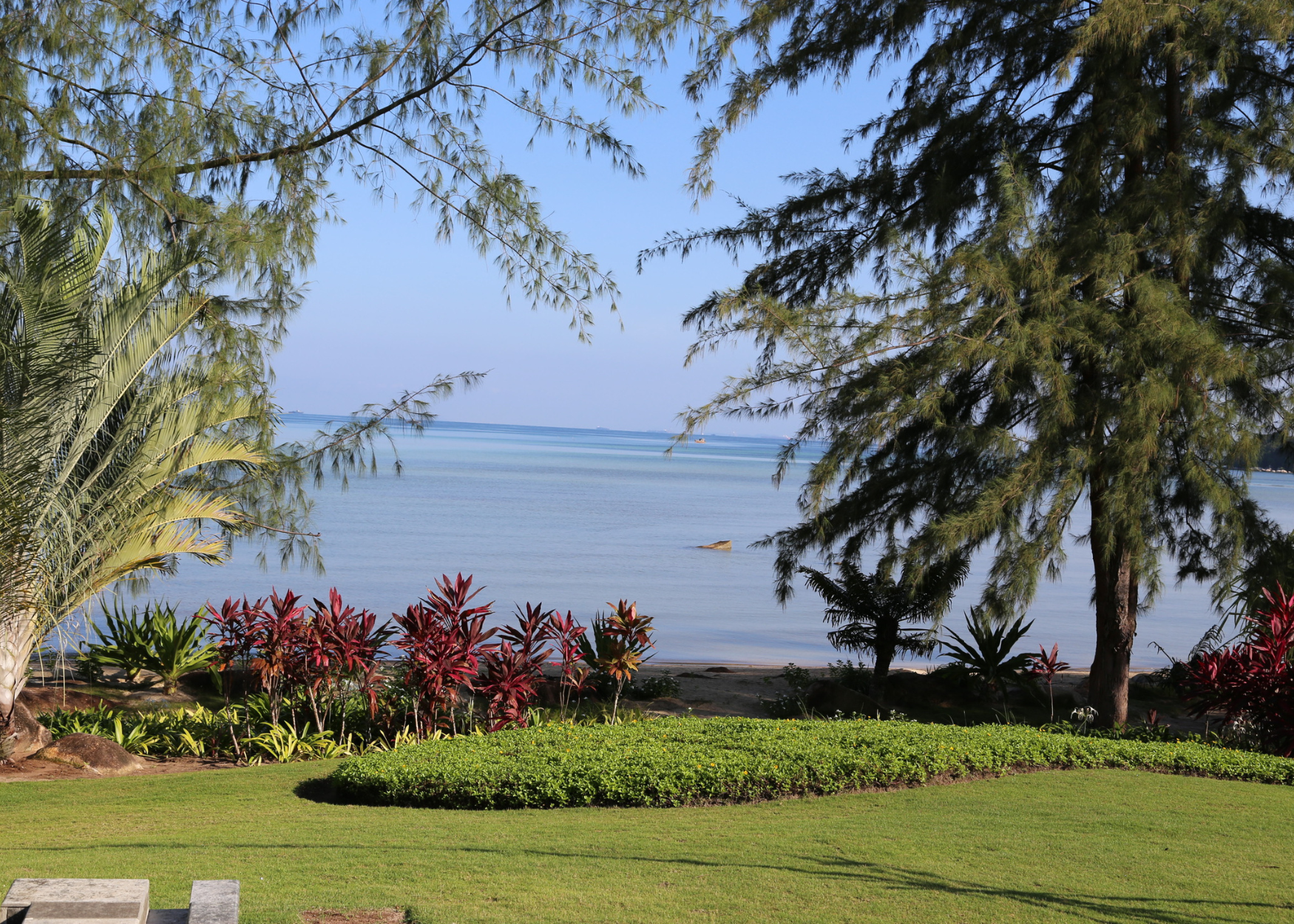 Ombak Villa Lagoi Bay landscape