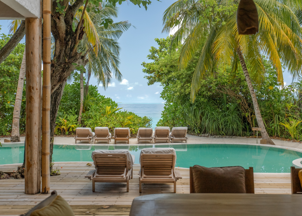 Soneva Fushi Beach Villa pool