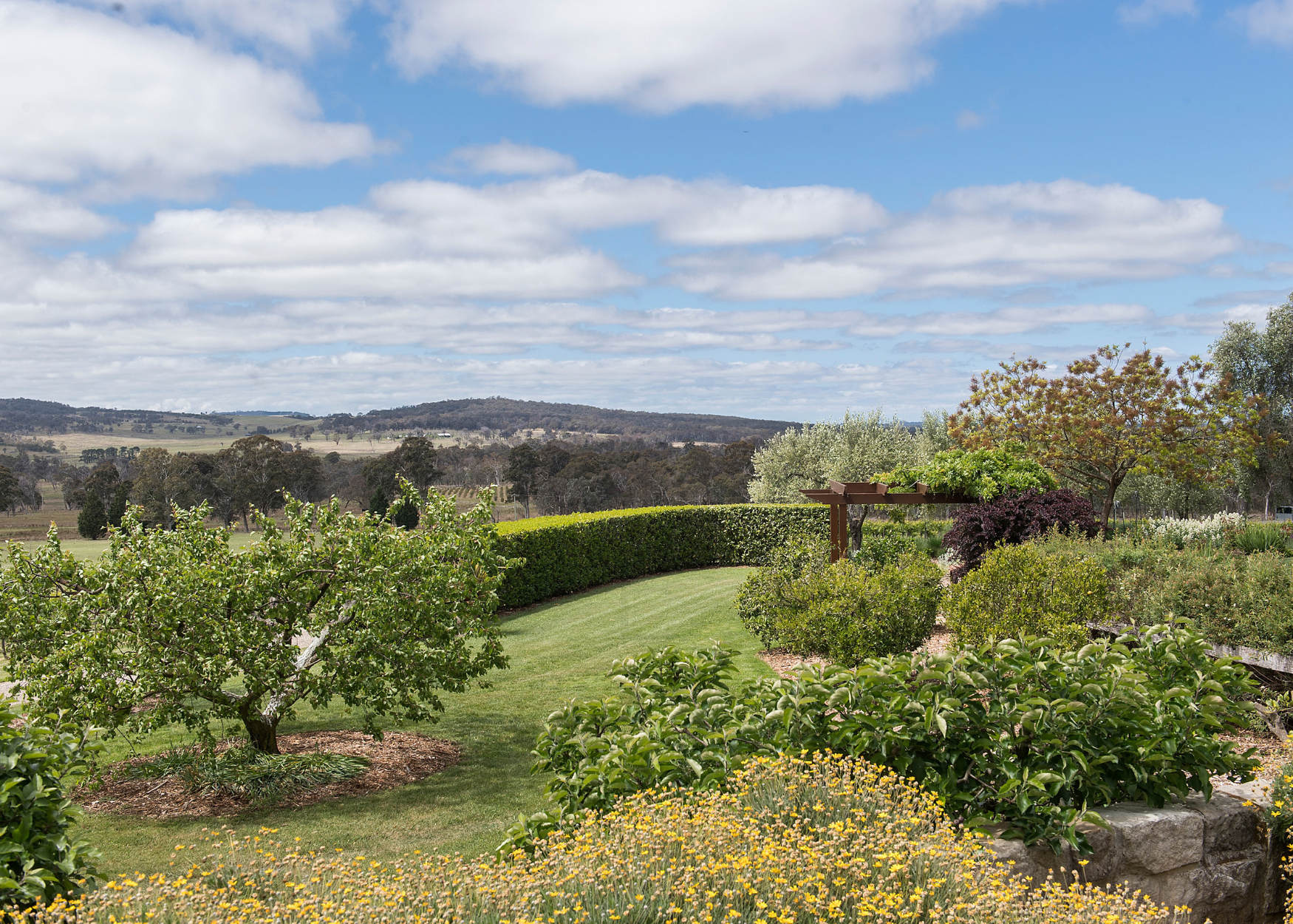 Yaraandoo, Mandemar Lane view