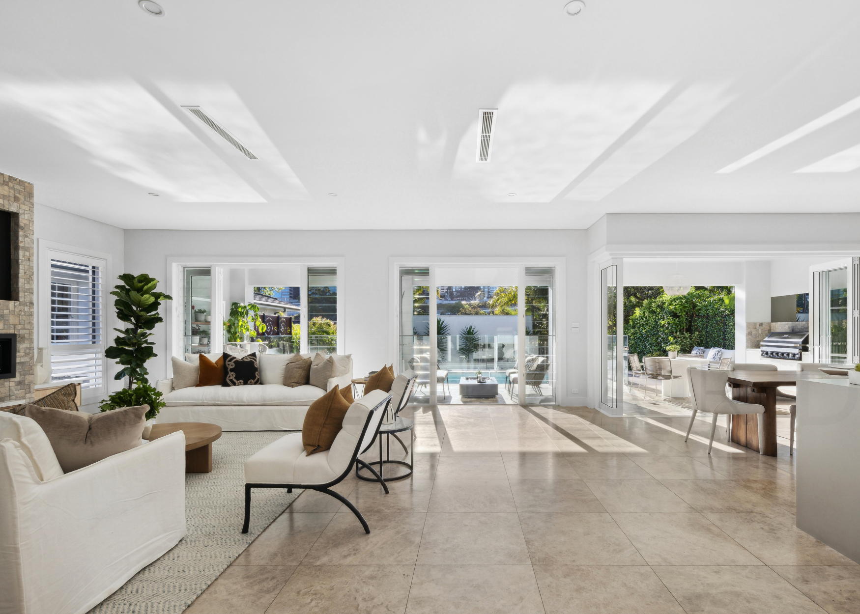 Holdsworth Street, Neutral Bay living