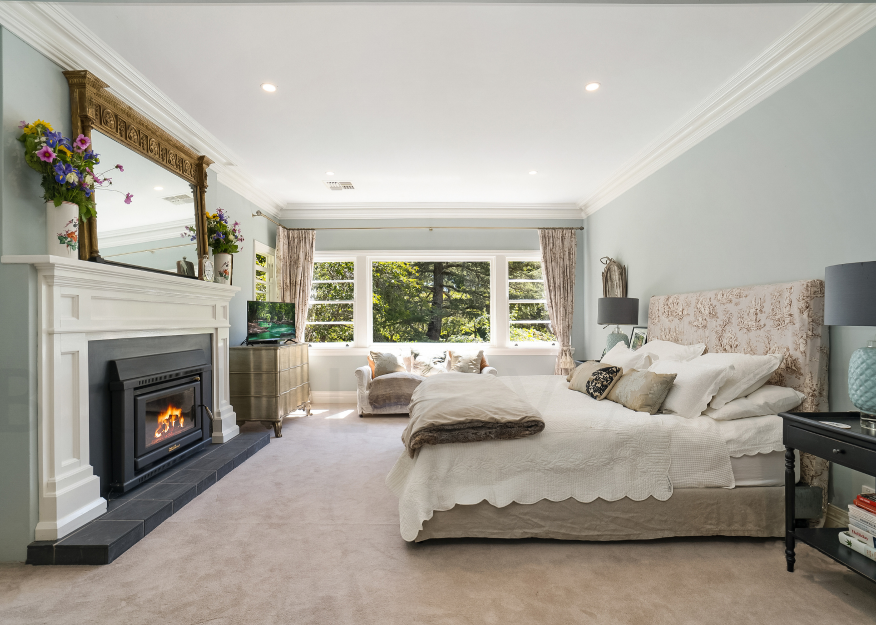 Folly Farm, Glenquarry bedroom