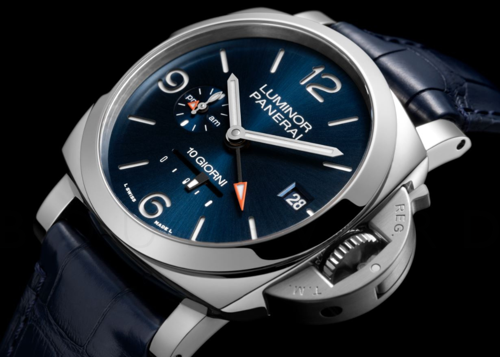 Panerai upholds its legacy of technicity and Italian styling with its latest Luminor signature