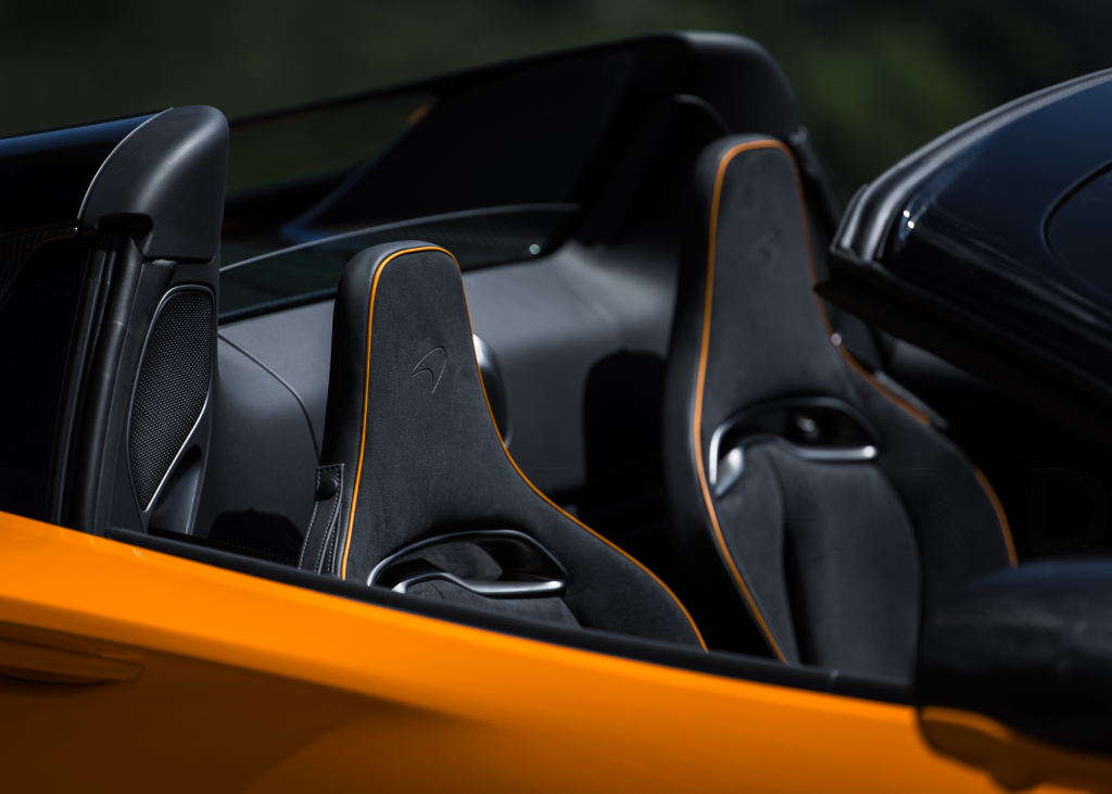 McLaren Artura Spider