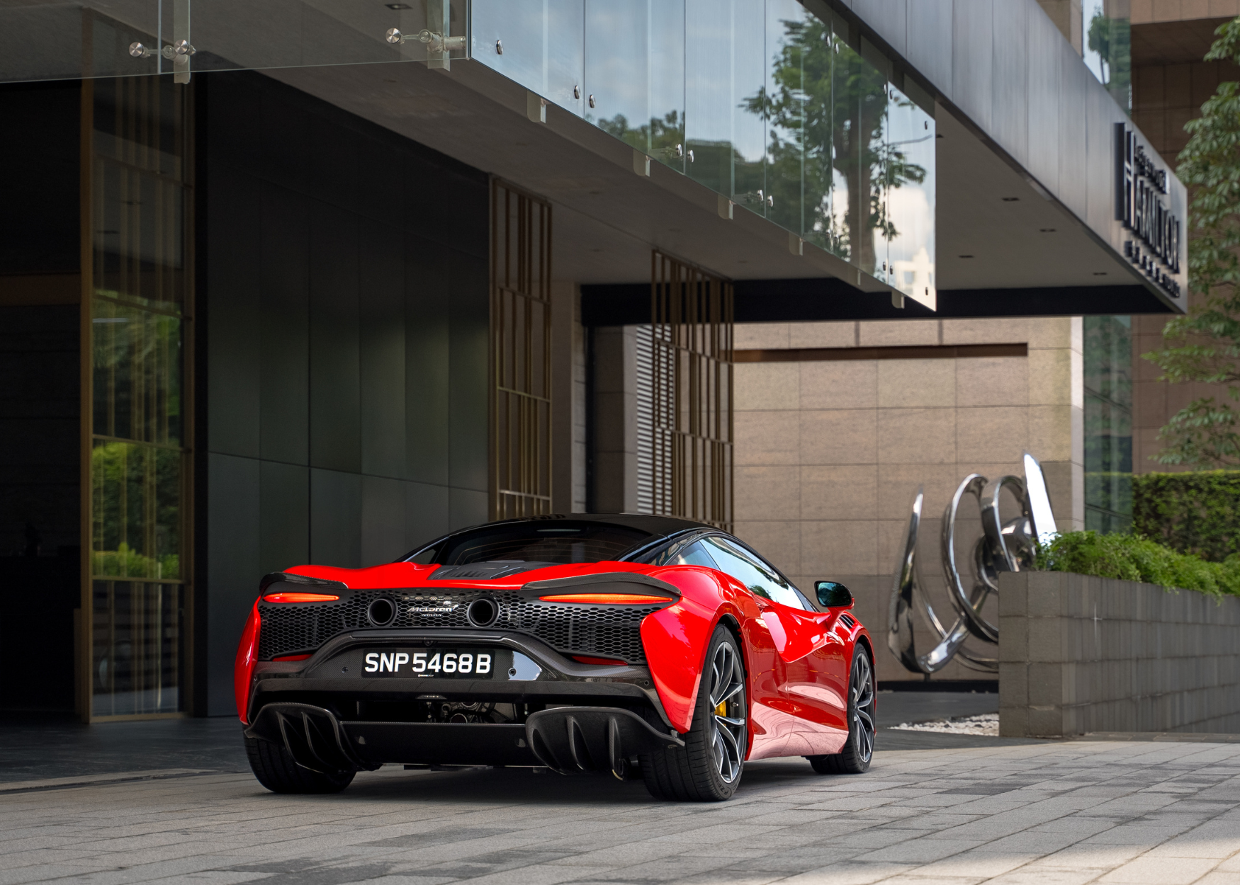 McLaren Artura Coupe BLVD