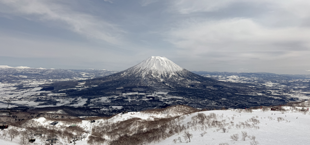 Curated visual reference: Picture Idea: Luxury Ski Properties For Sale