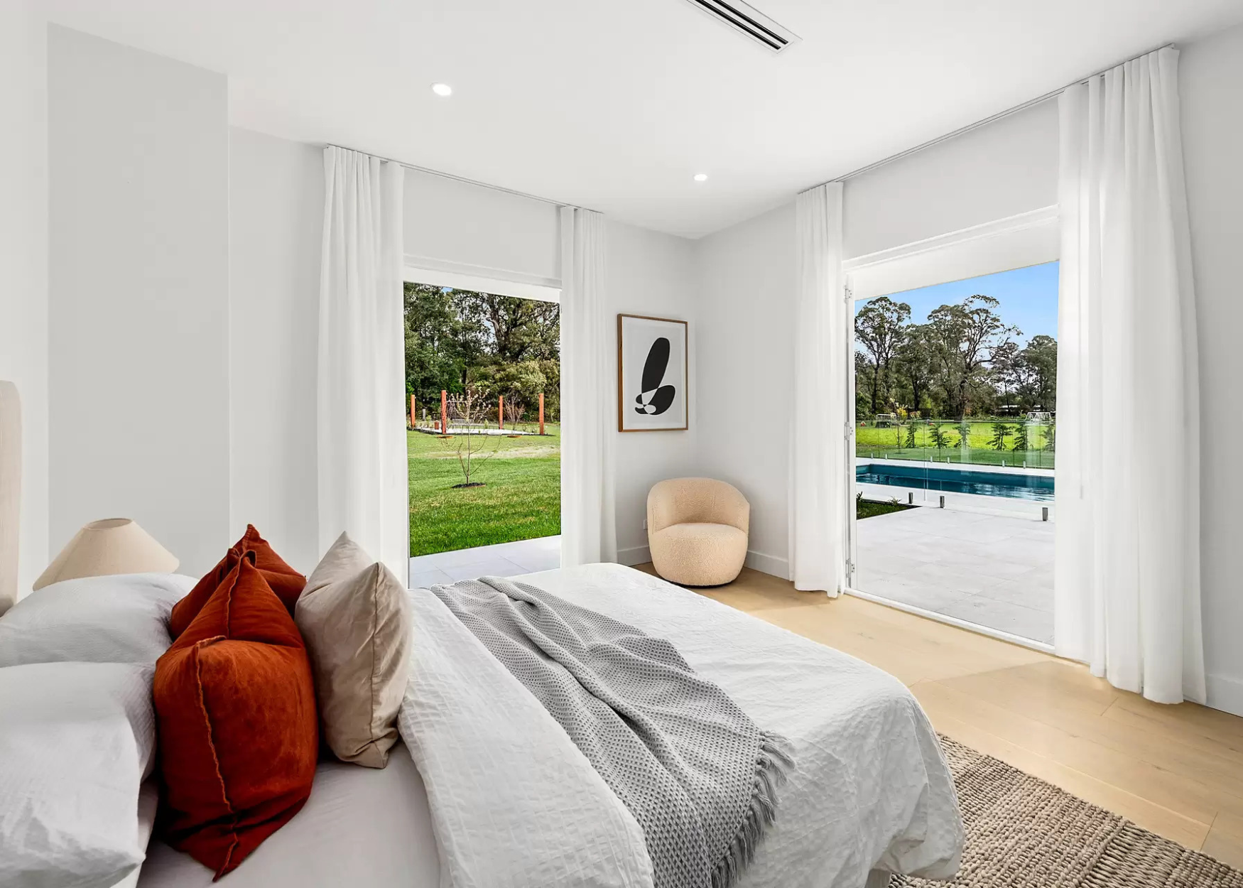 19 Heritage Dr, Bundanoon bedroom