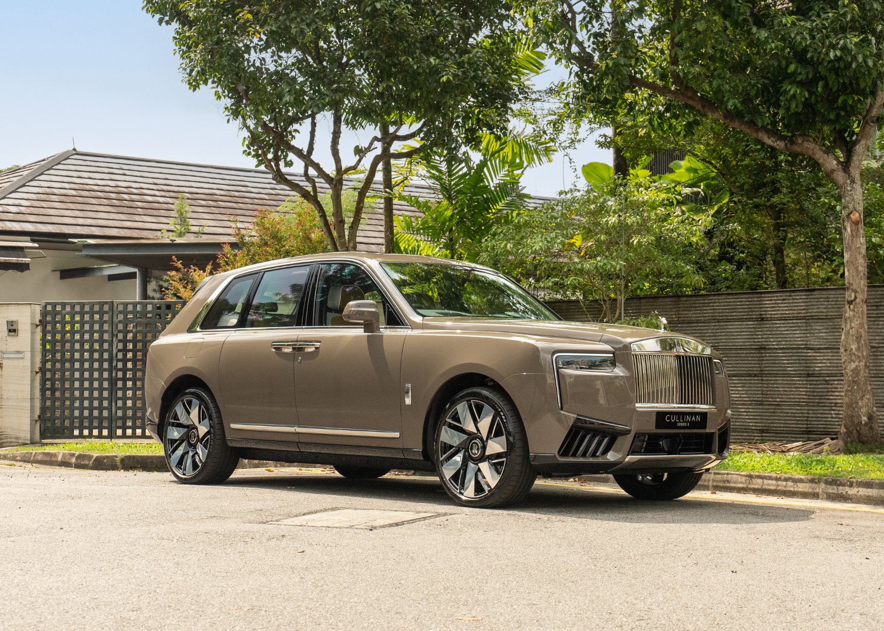 Rolls-Royce Cullinan Series II x Parkview Eclat SPH