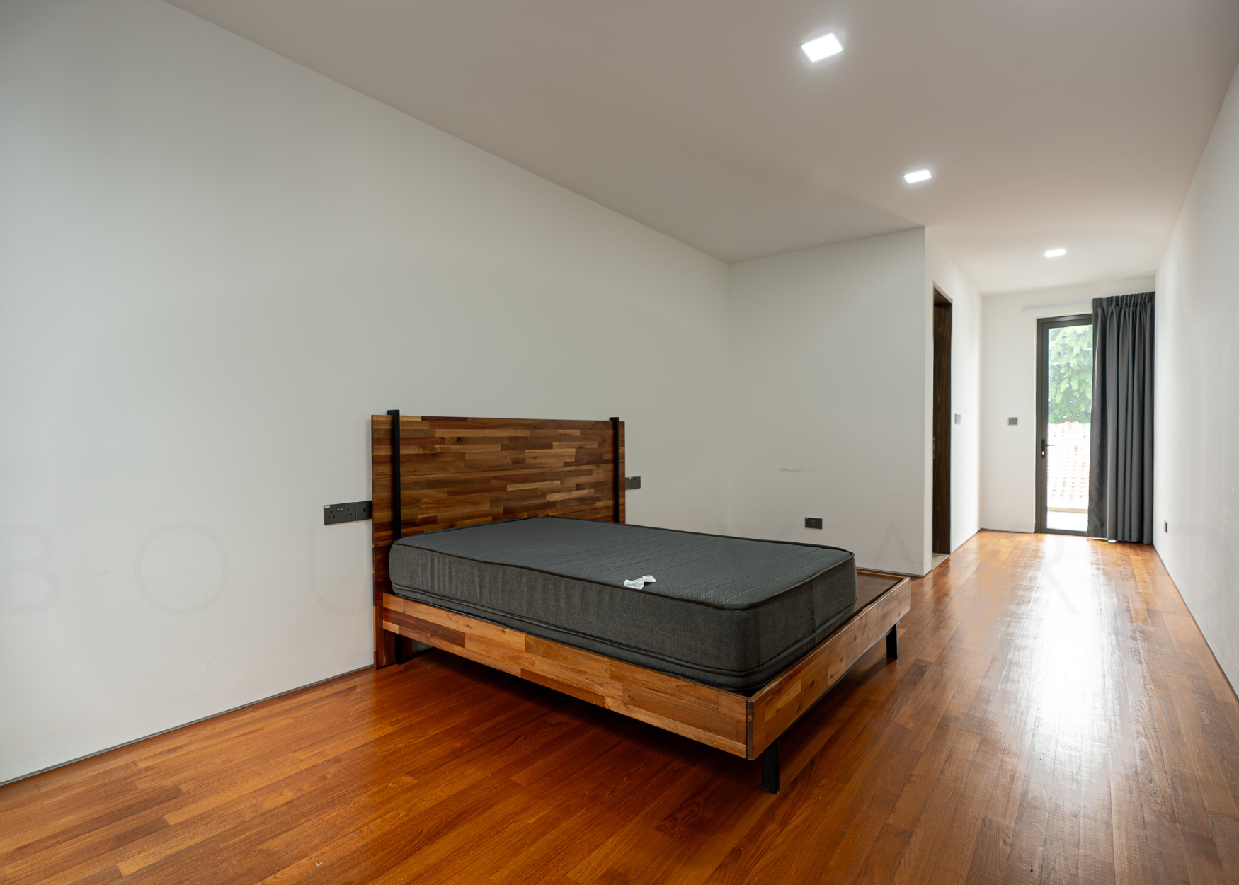 32 Coldstream Ave