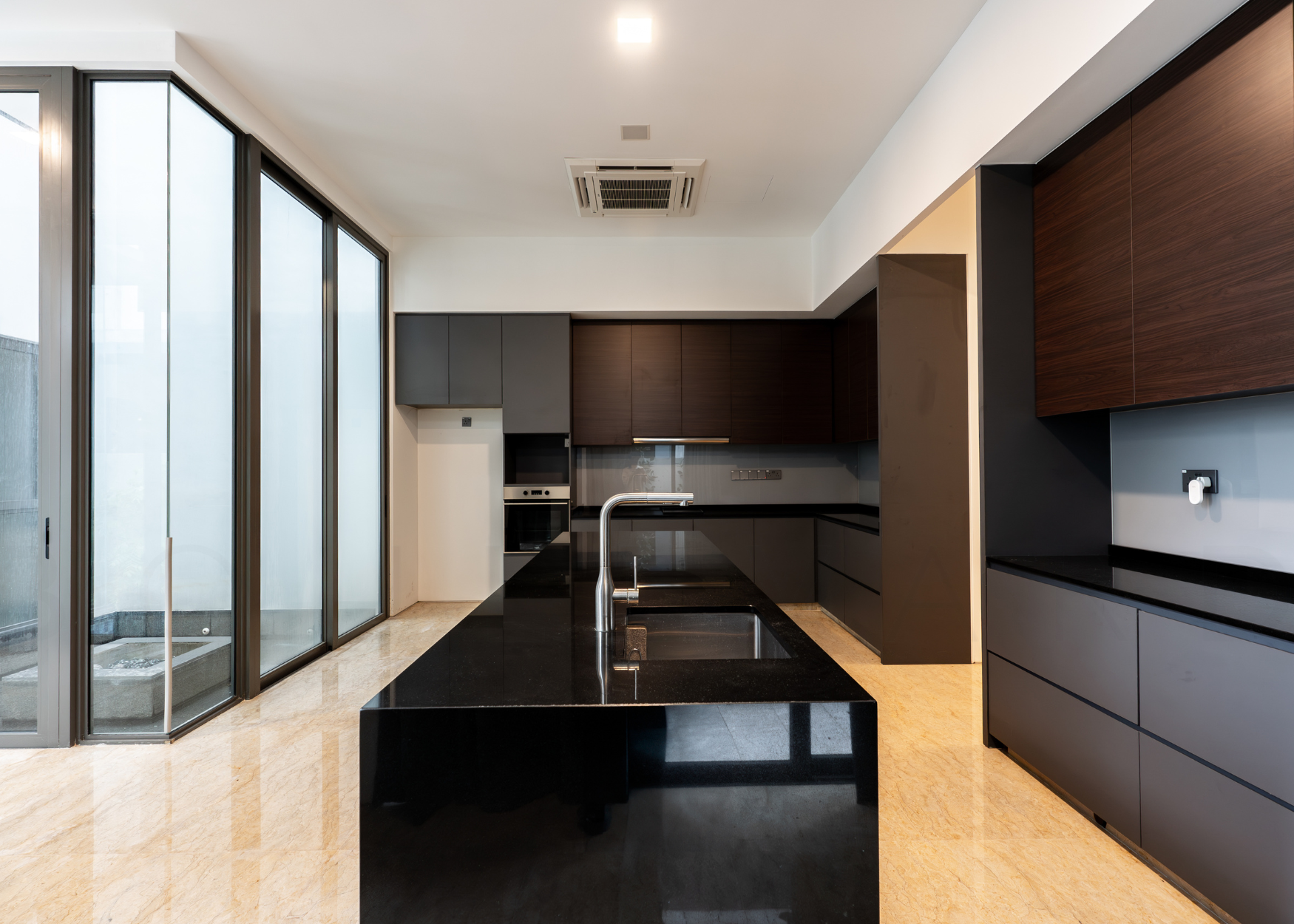 32 Coldstream Ave