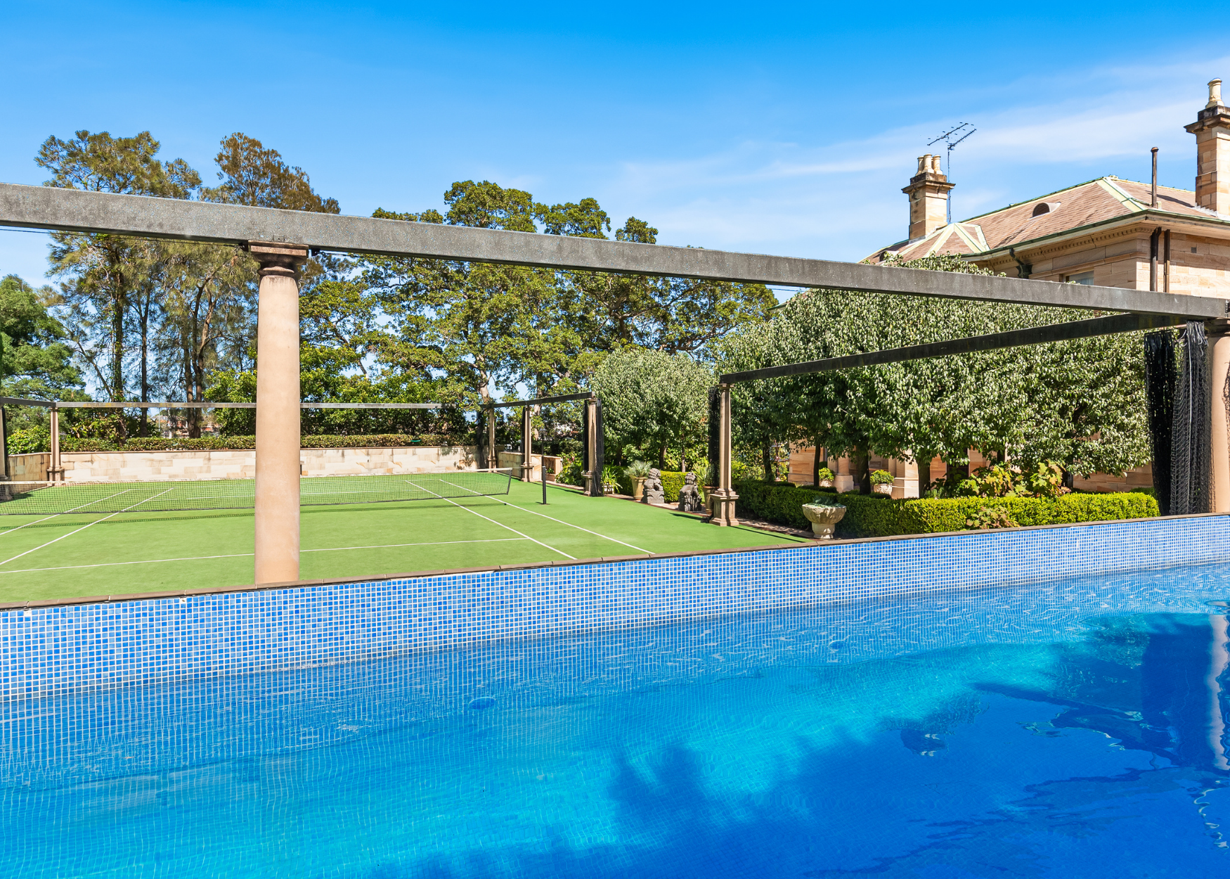 7 Woolwich Rd, Hunters Hill