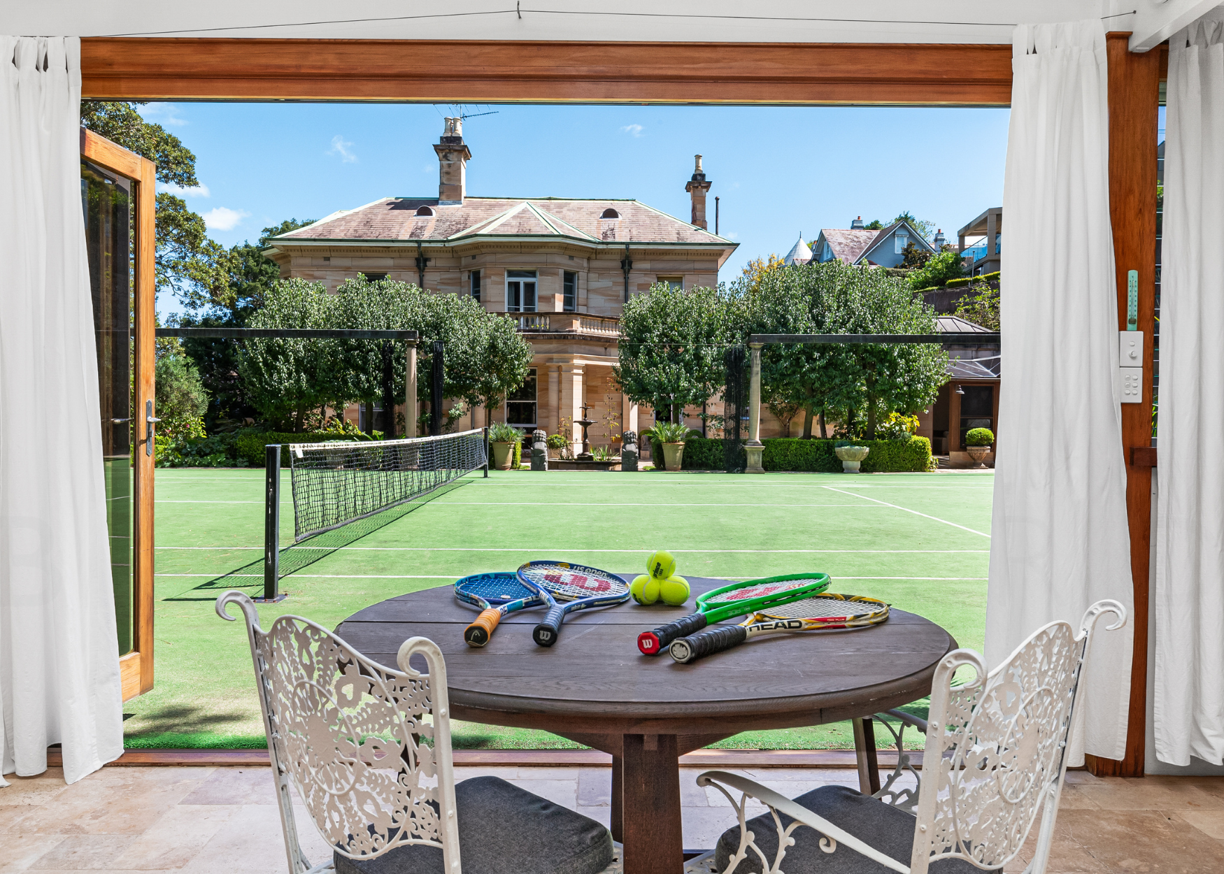 7 Woolwich Rd, Hunters Hill