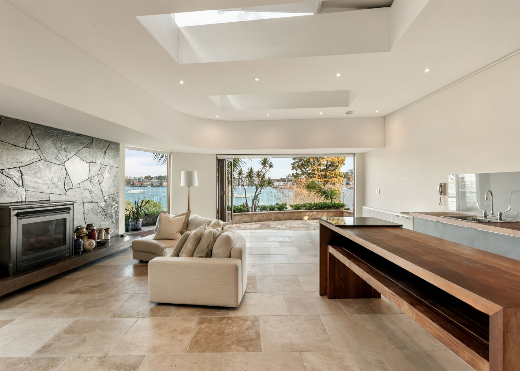 7 Woolwich Rd, Hunters Hill