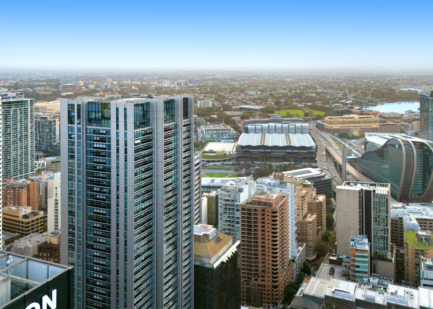 Lumiere Residences, Bathurst St