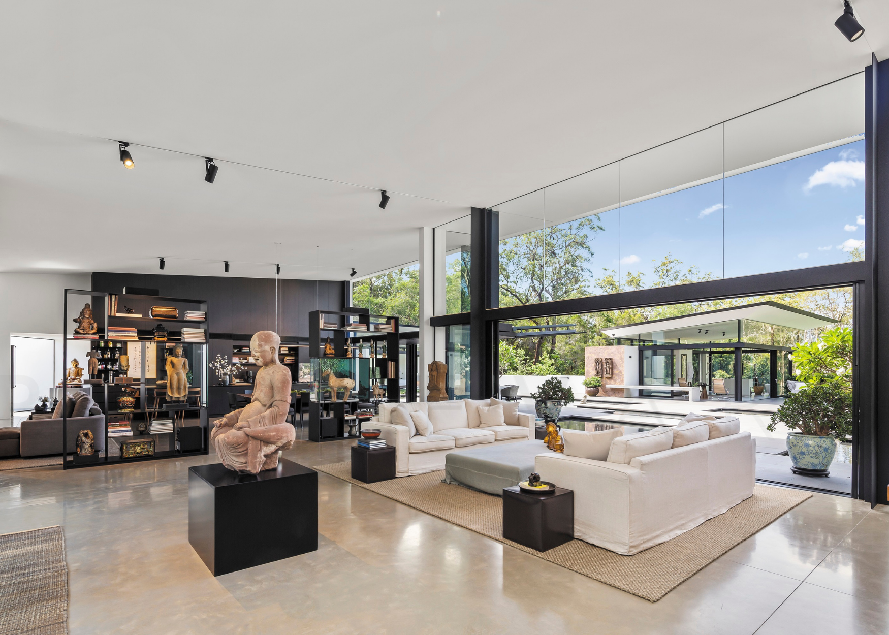 The Estate Noosa, Qld