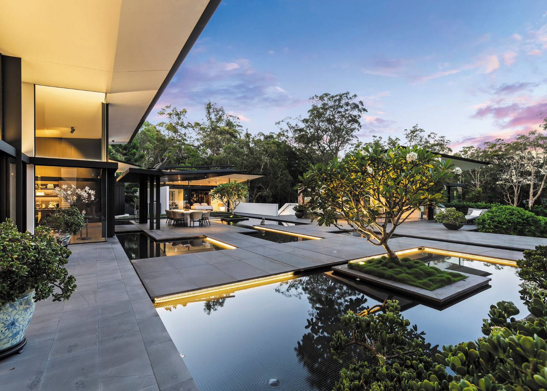 The Estate Noosa, Qld