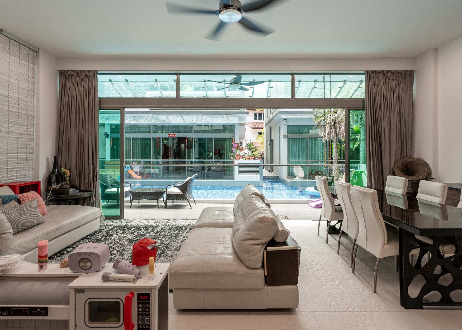 01-22 Aston Residences