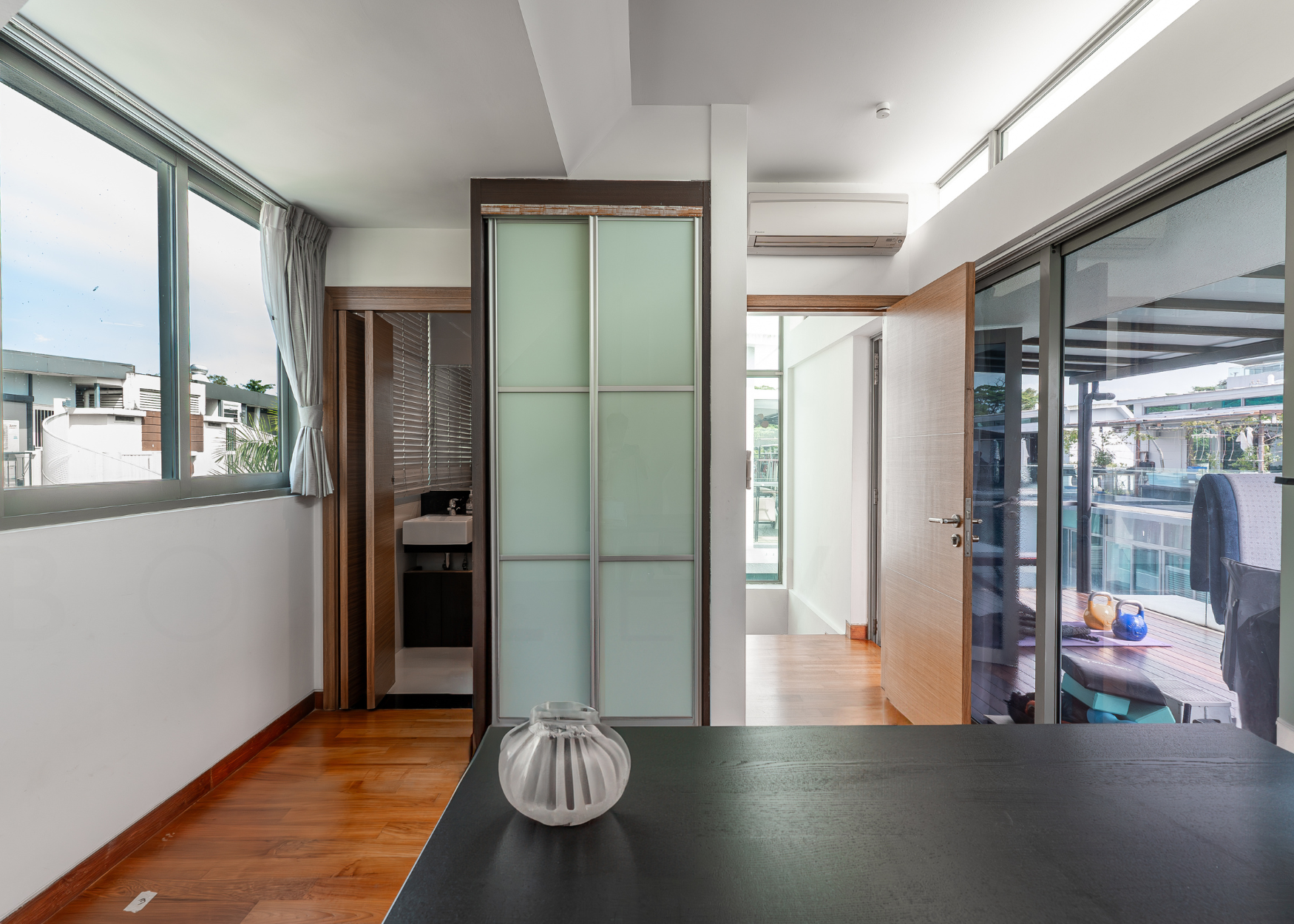 01-22 Aston Residences