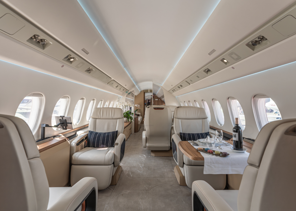 Dassault Falcon 6X Jet Charters