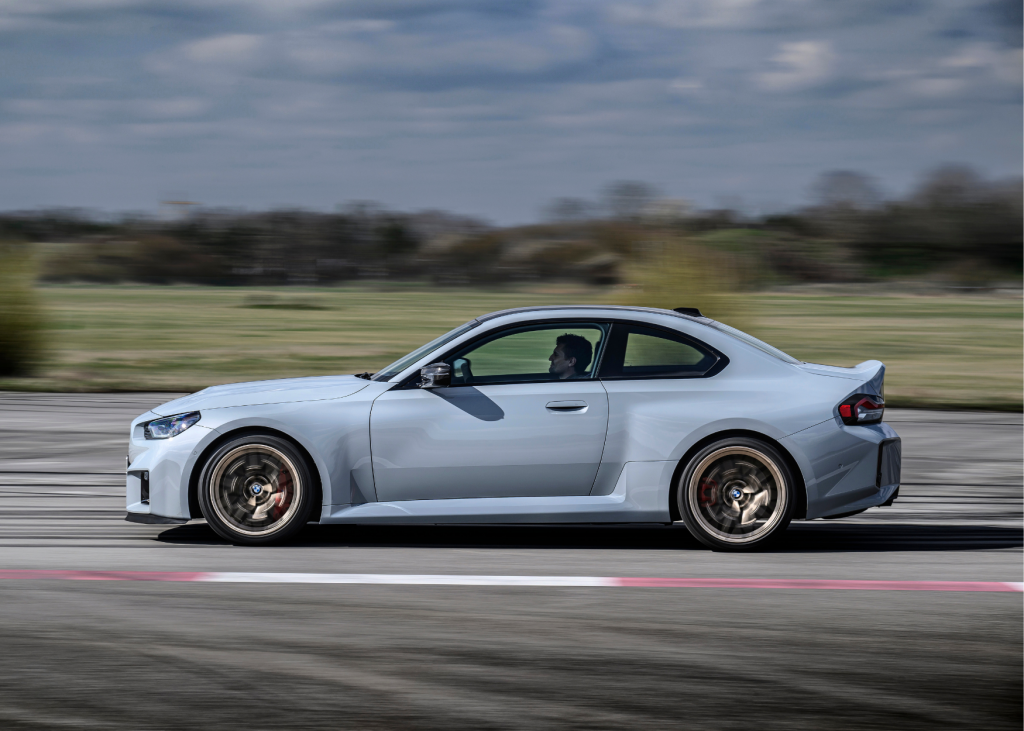 BMW M2 CS
