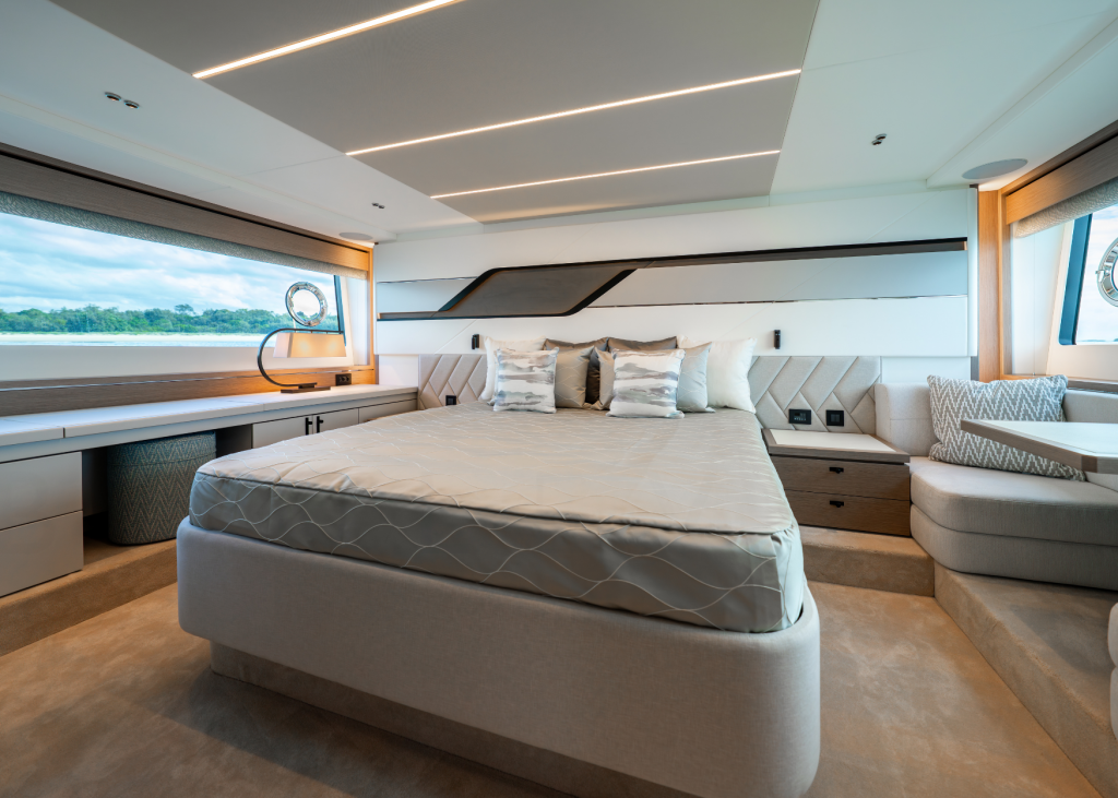 Sunseeker Predator 75