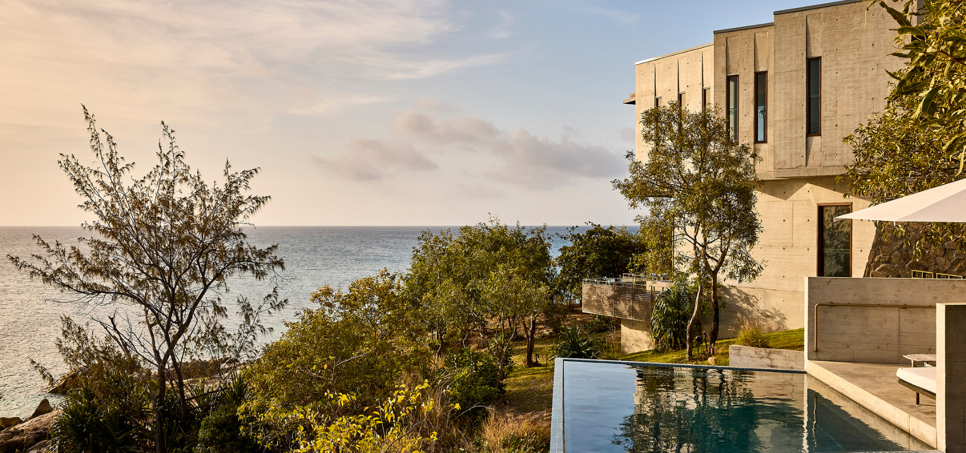 Fisher & Paykel Lizard Island D1A