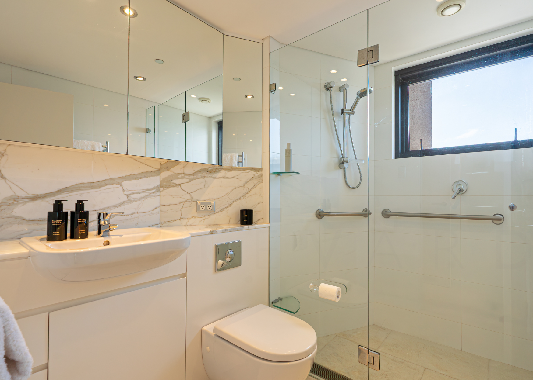 14A 21 Thorton St, Darling Pt