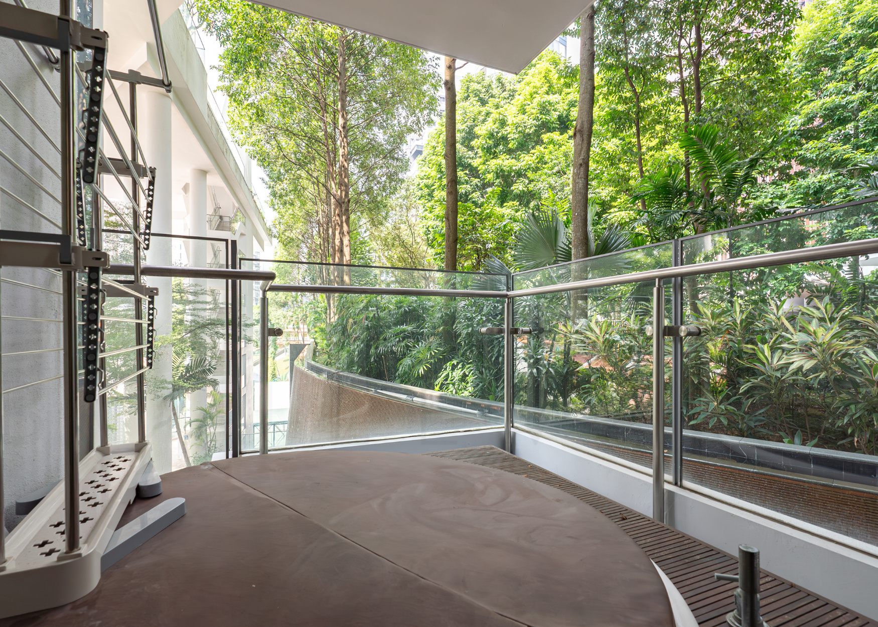 01-05 Helios Residences