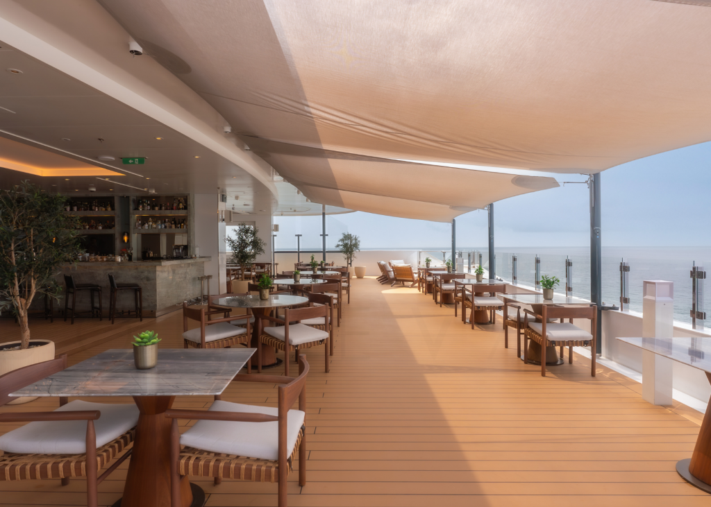 The Ritz Carlon Yacht Collection Luminara