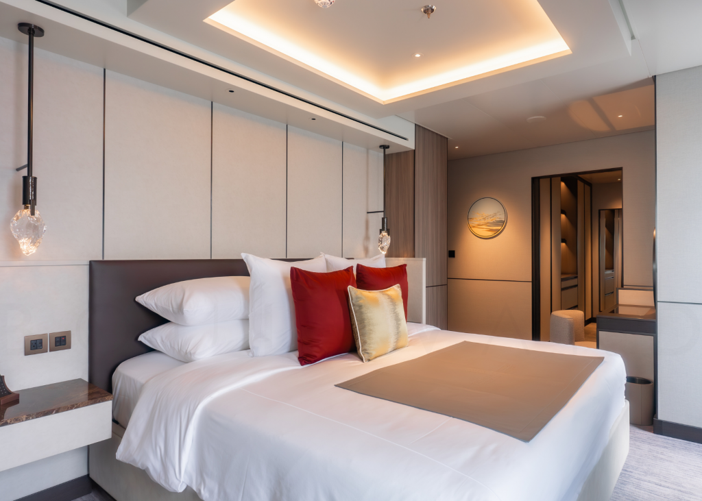 The Ritz Carlon Yacht Collection Luminara